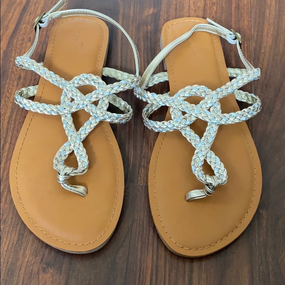 Women’s sandals